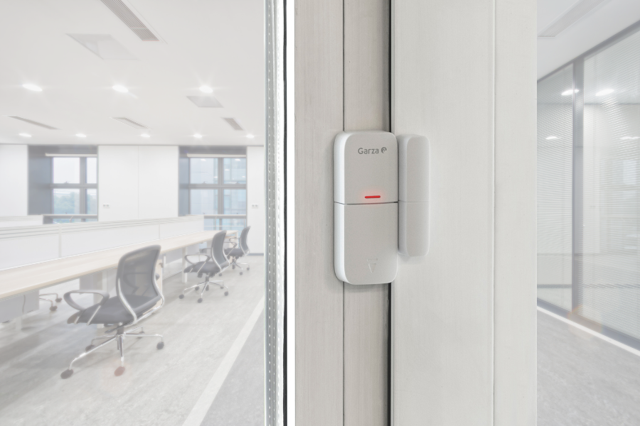 Los beneficios de instalar un sensor de puerta en tu oficina