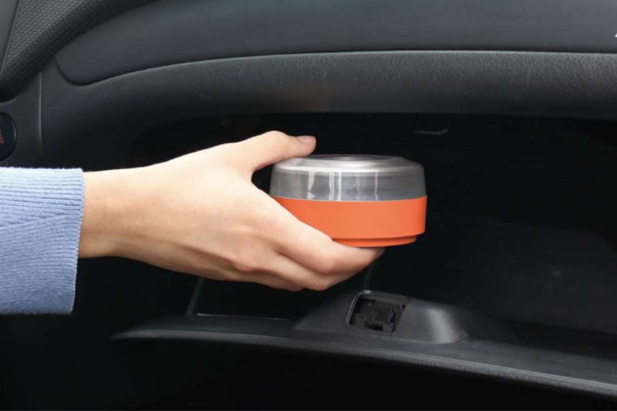 Qué son las balizas luminosas y cómo mejoran la seguridad vial