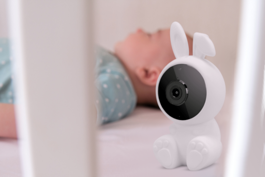 Los beneficios de las cámaras de seguridad en la crianza infantil