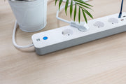 Base múltle de 4 tomas y 4 USB Wifi  16A 3680W, 1 ud
