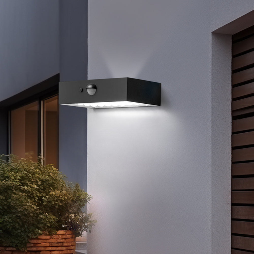 Lámpara de pared para exterior con placa solar David (4)
