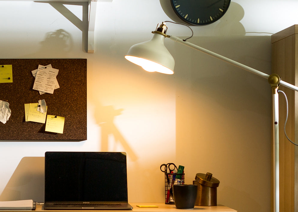 Bombilla Wifi Esférica E14 Cct - Lifestyle