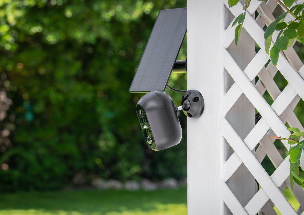 Dalia200 - Cámara Wifi Exterior Con Placa Solar - Lifestyle