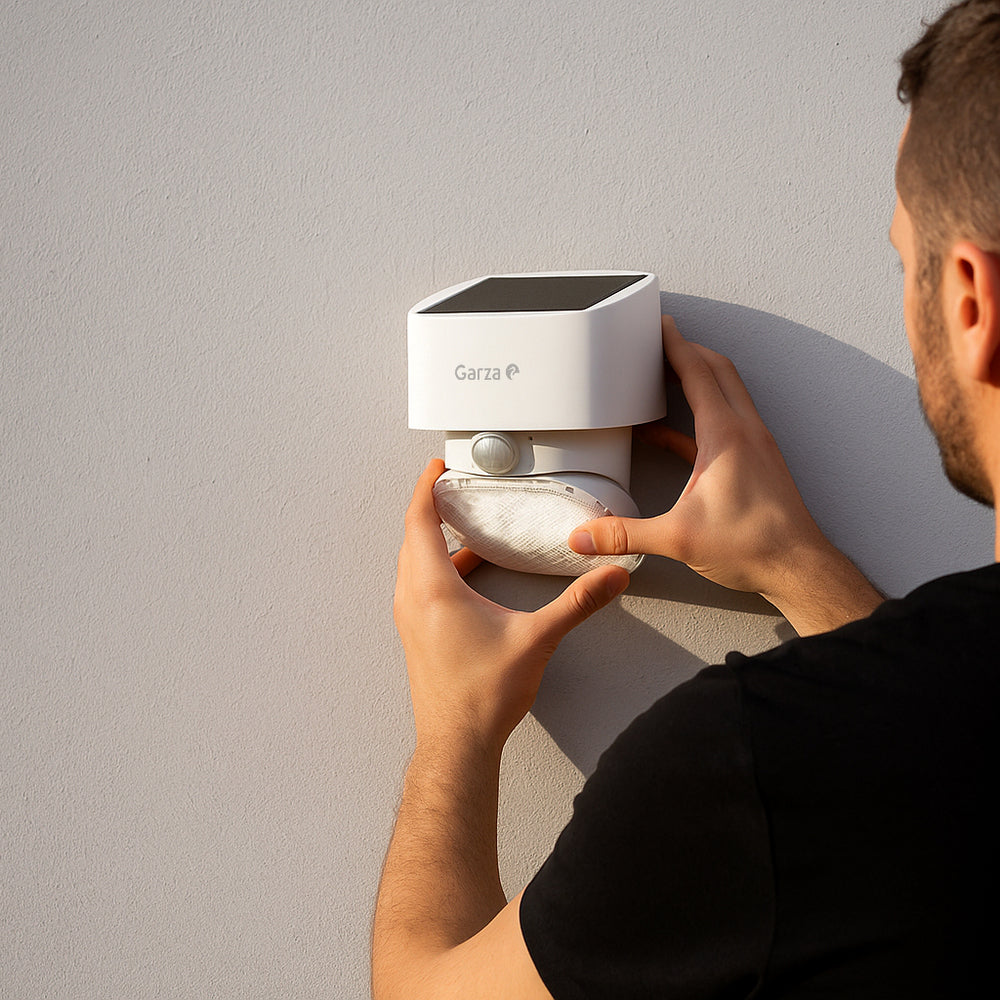 Aplique solar Atlas con luz orientable 180º (9)